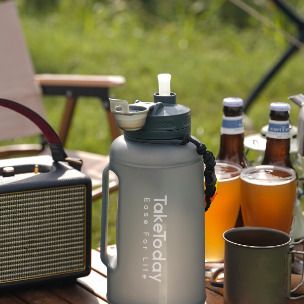 68oz Water bottles - TakeTodayLife
