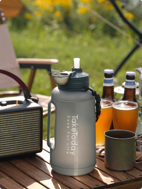 68oz Water bottles - TakeTodayLife